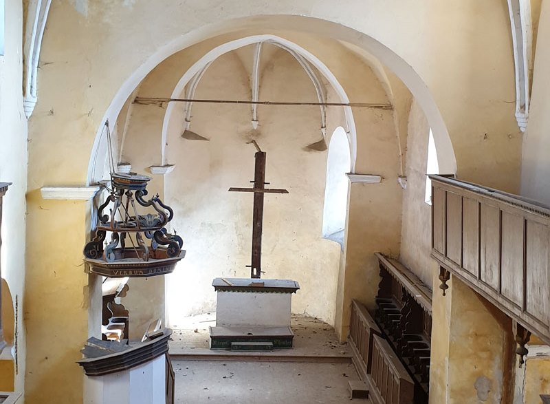 Călător prin România cu Alexandra Cristian. Biserica fortificată din satul Nou