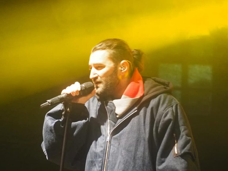 FOTO – Smiley a făcut show, la Mediaș, la deschiderea oficială a Sărbătorilor de Iarnă