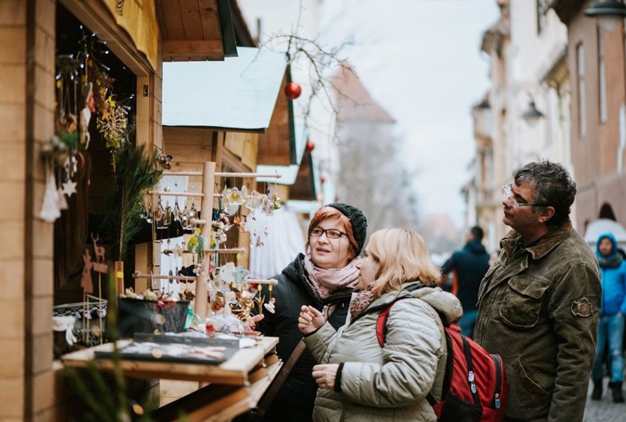 „Artsy” și „Creative Buzz” – două târguri de produse handmade, în acest final de săptămână, la Sibiu