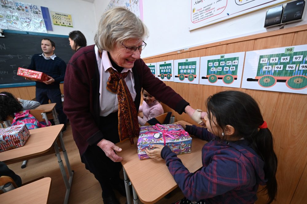 Cadouri de Moș Nicolae pentru copiii sibieni, din Marburg