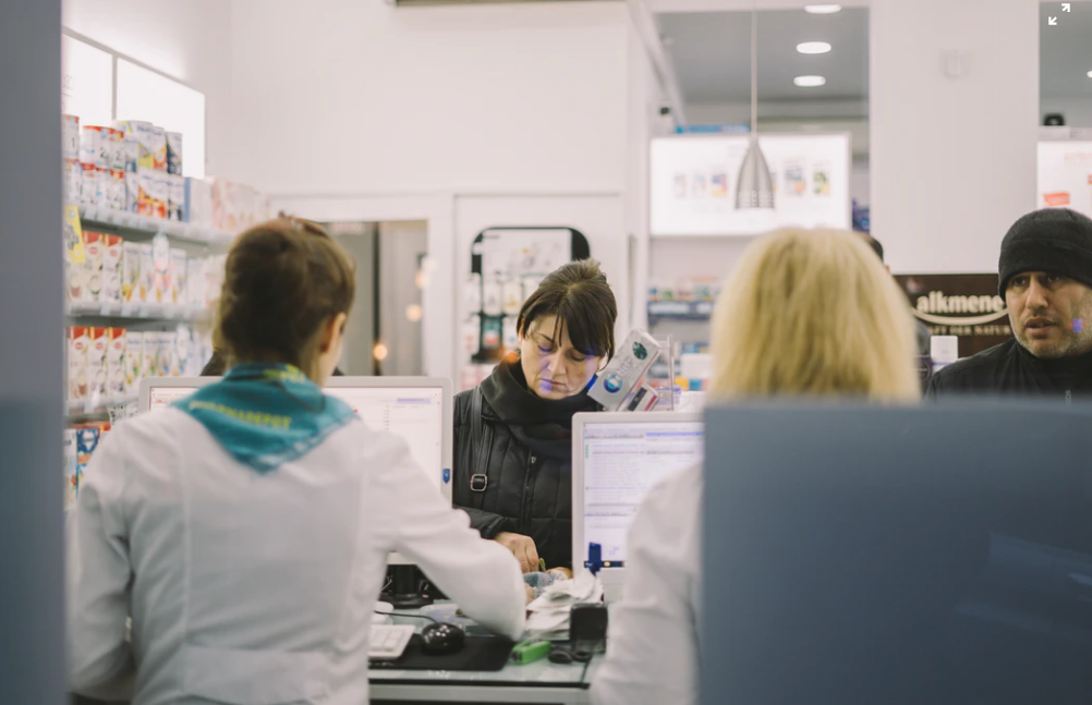 Profituri istorice pentru comercianții din industria farmaceutică, în 2019