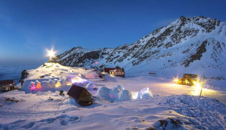 Hotelul de Gheață de la Bâlea Lac nu se va mai construi în acest an 