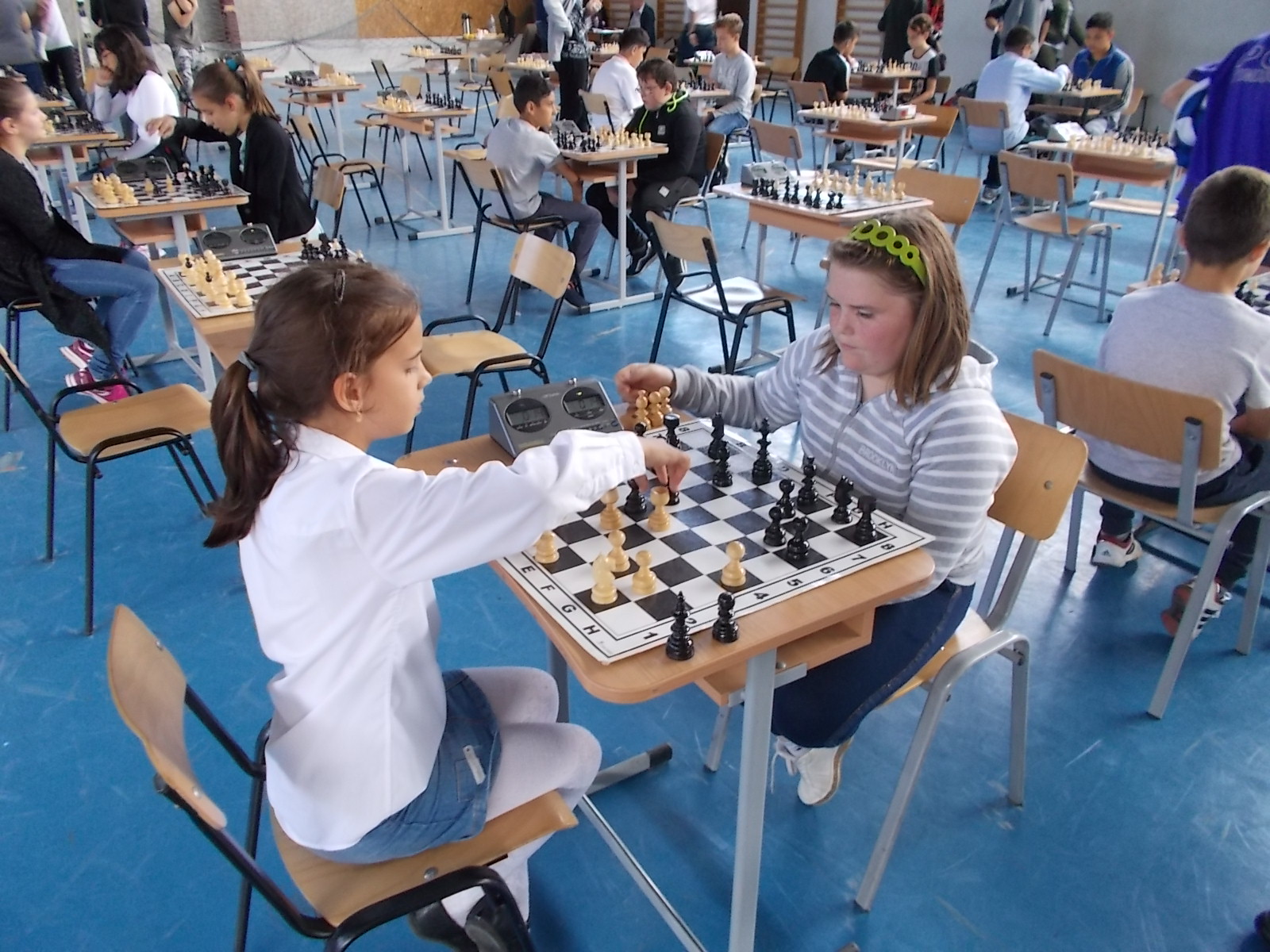 Elevi din Mediaș, calificați la faza județeană a Olimpiadei Naționale a Sportului Școlar la Șah