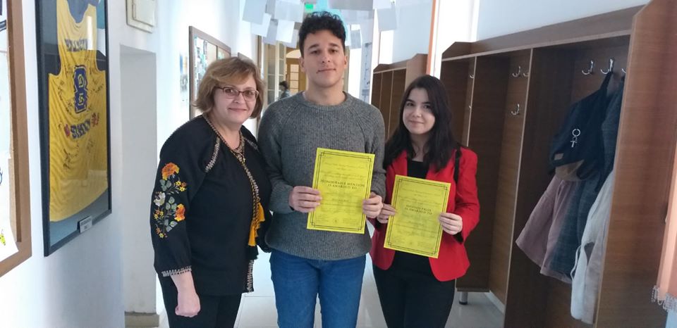Rezultate deosebite pentru elevii medieșeni la concursul Public Speaking