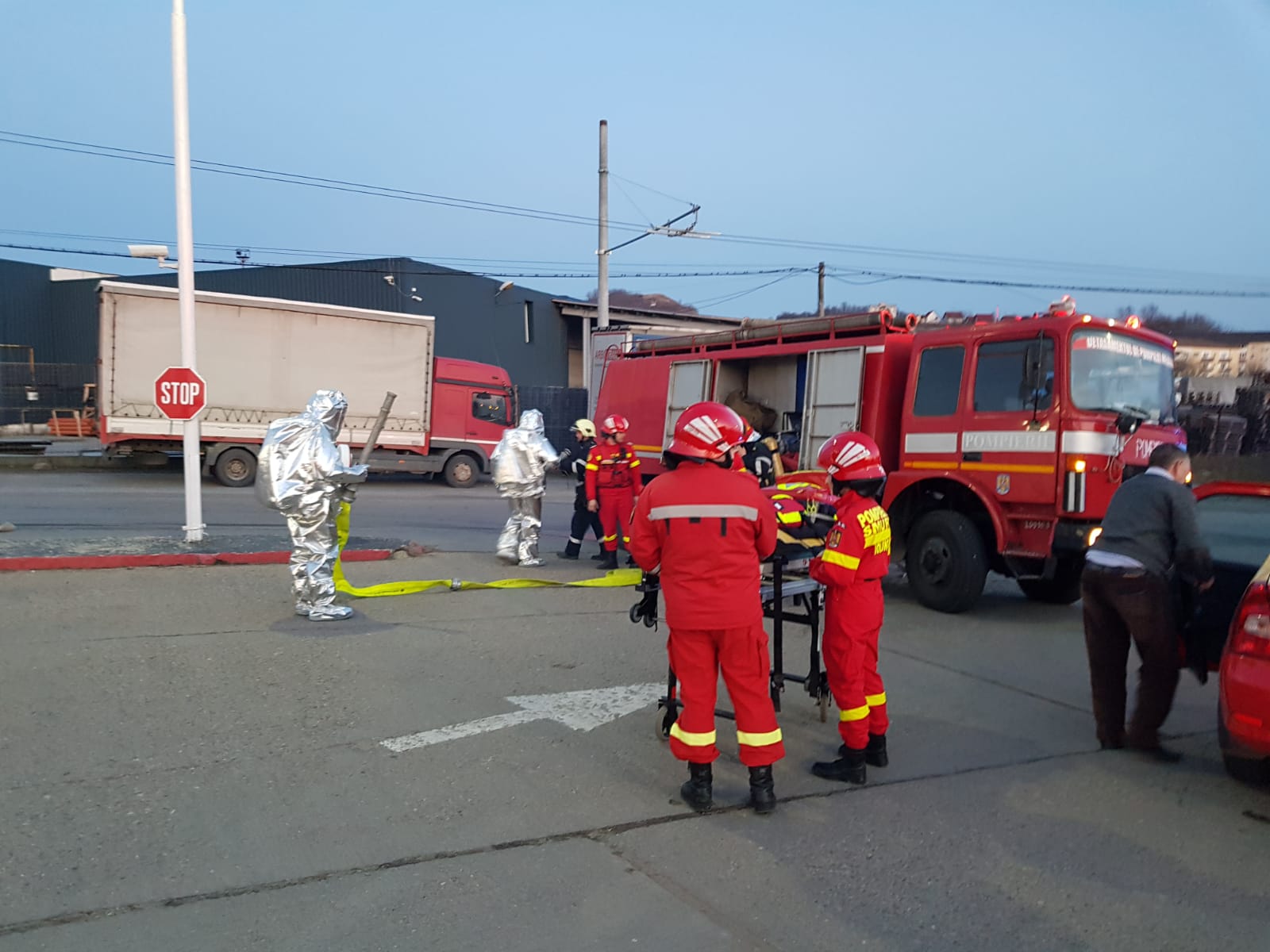 FOTO: „Explozie” într-o benzinărie din Mediaș