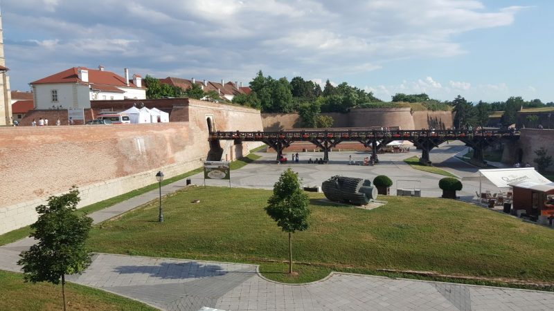 Călător prin România cu Alexandra Cristian. Cetatea Alba Carolina