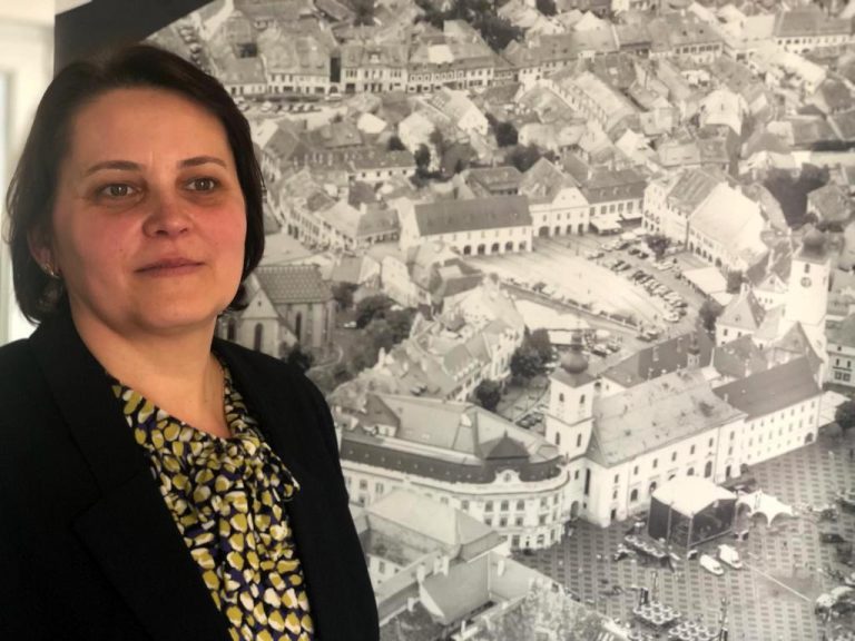 Gabriela Răduleț, singura sibiancă nominalizată pentru premiul Asistentul Social al Anului