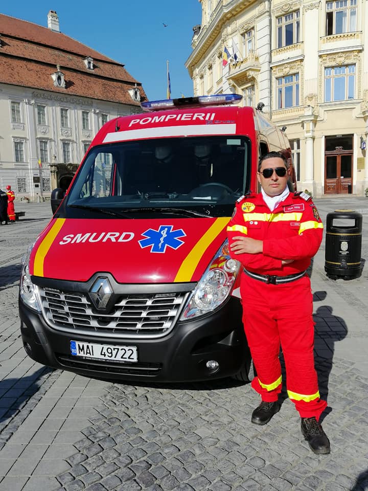 Un angajat ISU Sibu, aflat în timpul liber, a intervenit primul la accidentul cu 7 răniți de la Ruși