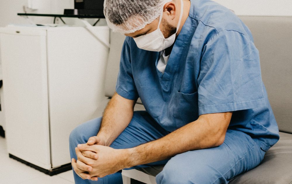 Numărul medicilor infectați cu coronavirus a crescut în Sibiu. Cei mai mulți sunt de la Gastroenterologie