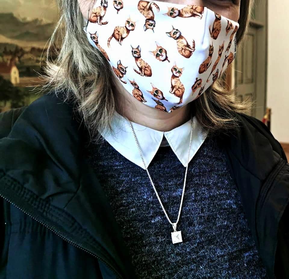 Măşti de protecție personalizate, la Muzeul Naţional „Brukenthal”