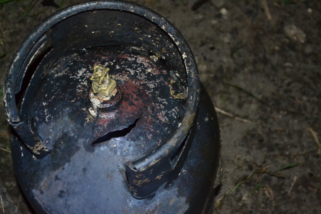 5 persoane rănite în urma exploziei unei butelii