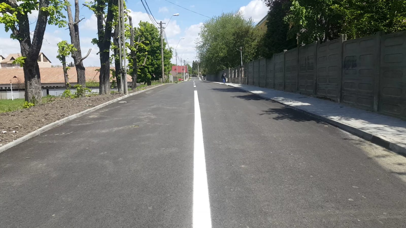 Se refac marcajele rutiere și trecerile de pietoni pe 33 de străzi din Mediaș