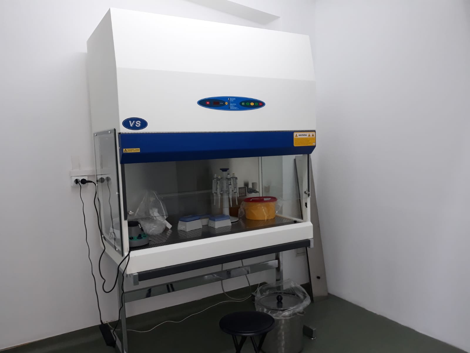 Spitalul Județean Sibiu a pus în funcțiune al doilea aparat de testare SARS-CoV-2. Vor putea fi făcute până la 400 de teste pe zi