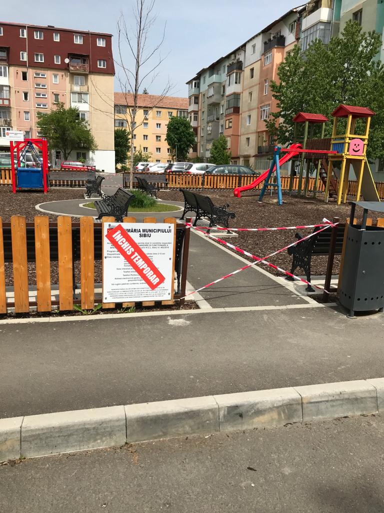 Primăria a decis să mențină închise locurile de joacă din oraș