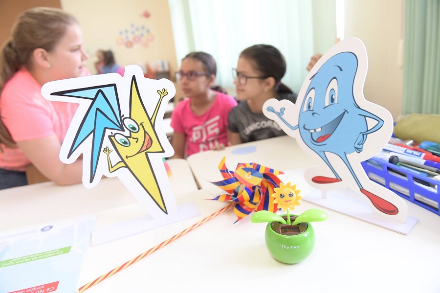 Energia electrică, descoperită  online, prin aventurile fantastice ale lui Metano și Electro