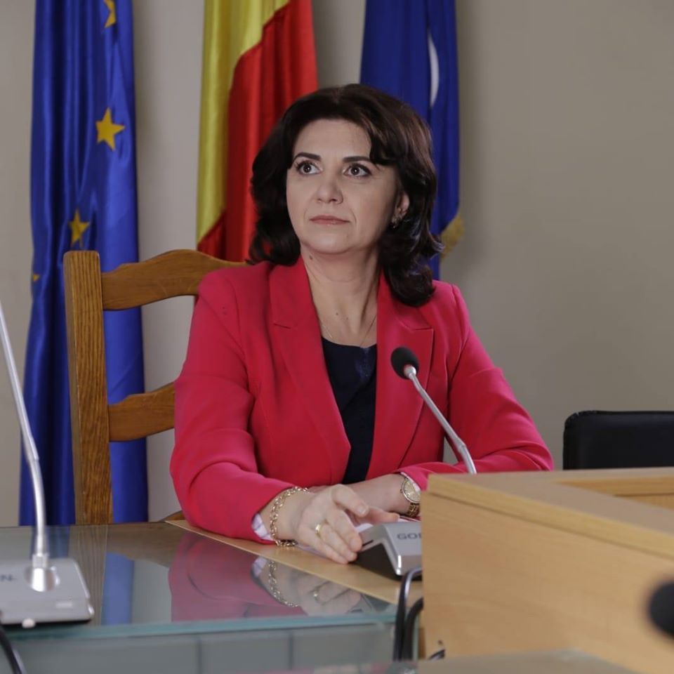 Monica Anisie, ministrul MEC, mesaj la final de an școlar: „Se încheie un an școlar cu totul special, care ne-a pus la încercare pe noi toți”