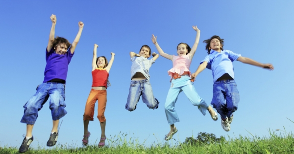 Șeful IȘJ Sibiu, cu ocazia Zilei Copilului: „Jucați-vă mult, citiți, povestiți cu prietenii în mod real, bucurați-vă de fiecare clipă!”