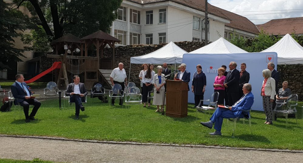 Astrid Fodor, înlocuită de Gabriel Tischer la conducerea FDGR Sibiu