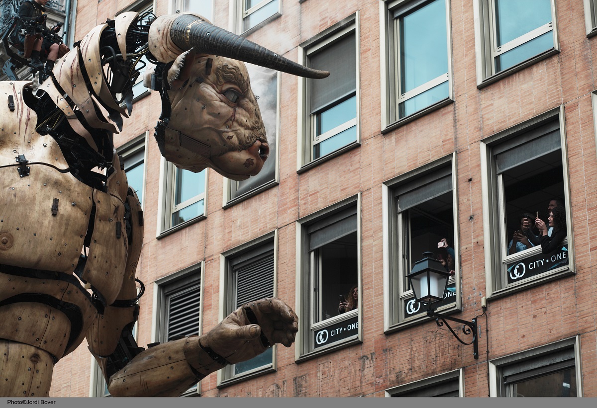 FITS online continuă, sâmbătă, cu spectacole de Lev Dodin, Radu Afrim, Sasha Waltz și Michèle Noiret