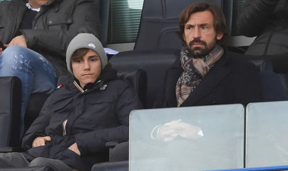 Andrea Pirlo își începe cariera de antrenor