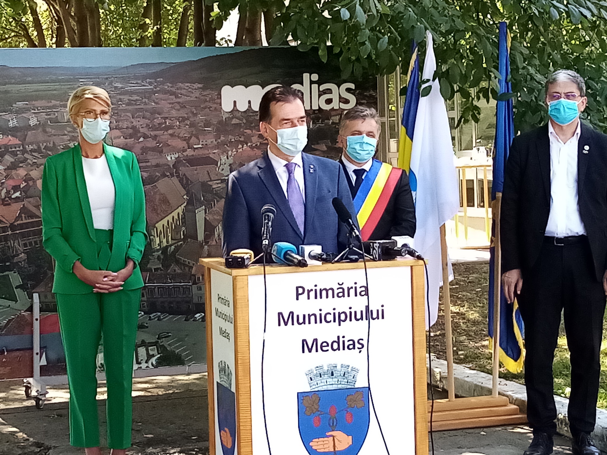 Premierul Ludovic Orban, în vizită la Automecanica Mediaș