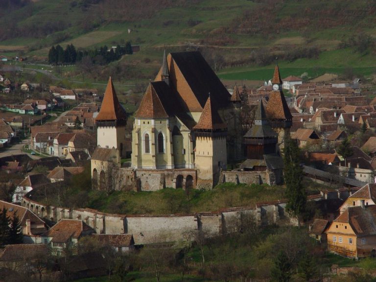 Biertan, Castelul Thobias și traseul gastronomiei tradiționale din Sibiu, incluse în lista celor 12 rute culturale/turistice finanțate prin PNRR