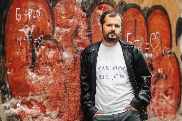 „Concerte pe acoperiș” continuă cu o seară de muzică și poezie