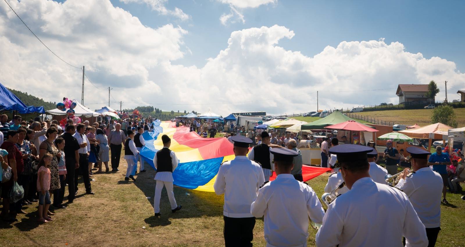 Festivalul „Sus pe muntele din Jina”, anulat din cauza coronavirusului