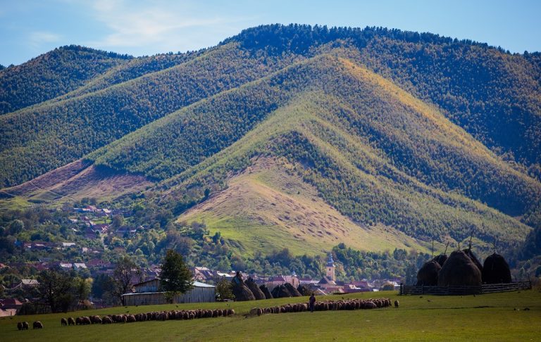 Mărginimea Sibiului urmează să fie inclusă în rețeaua de destinații ecoturistice din România