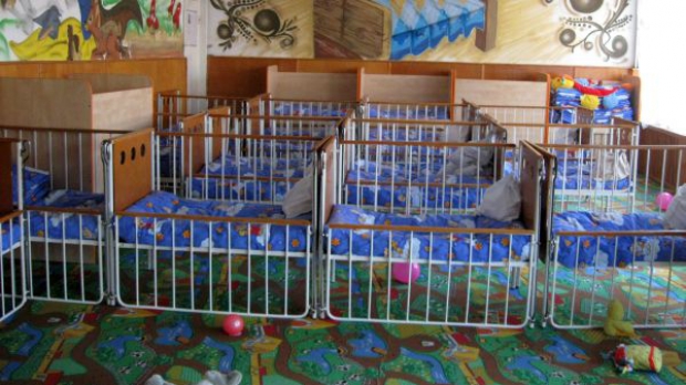 Joi începe prima etapă a înscrierilor la creşă