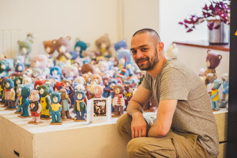 Andrei Pandea: „Îmi doresc ca aceste figurine să îți amintească de copilul care erai odată”