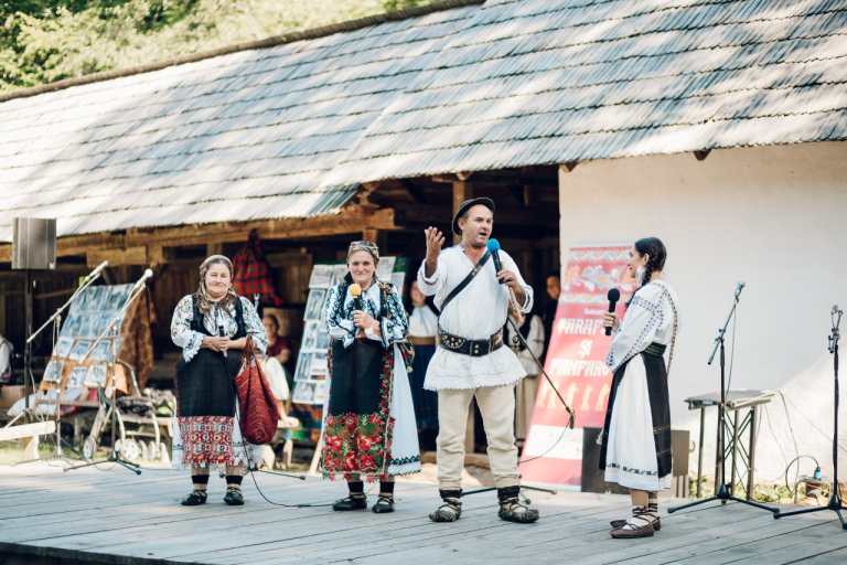 FOTO: Mii de sibieni și-au petrecut week-end-ul la Muzeul Astra