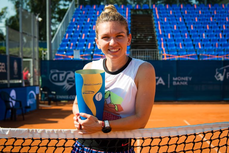 Simona Halep a câștigat turneul de la Praga