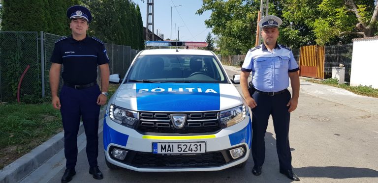 O minoră de 14 ani care a fugit de acasă, găsită de polițiști la 3 ore după sesizarea dispariției