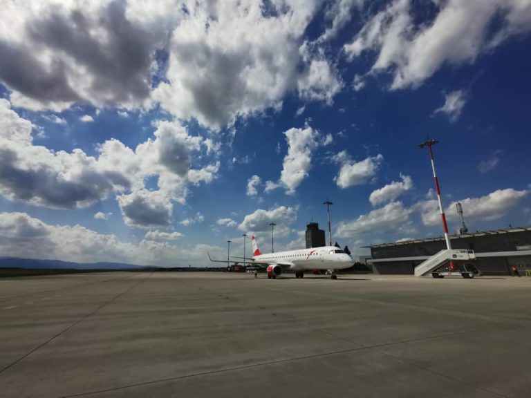 Numărul pasagerilor care au tranzitat Aeroportul Internațional Sibiu, mai scăzut în 2020 cu aproape 70% față de anul 2019