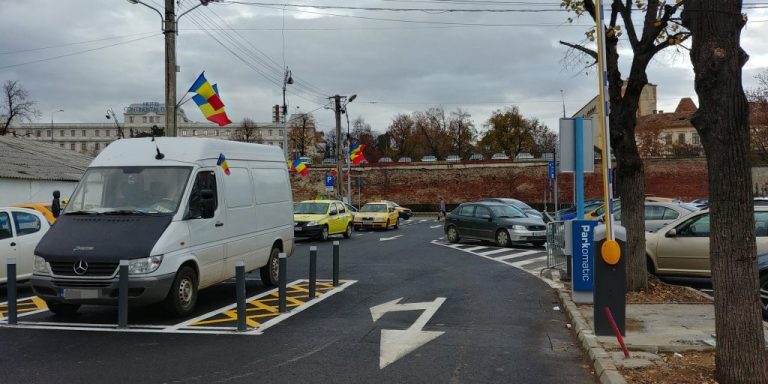 Două parcări din centrul orașului, închise pentru desfășurarea Raliului Sibiului