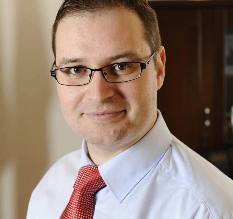 Politologul Bogdan Gheorghiță: „Mi-aș dori mult să văd că sibienii se prezintă în număr mare la aceste alegeri. Până la urmă este vorba de viitorul nostru, al tuturor”