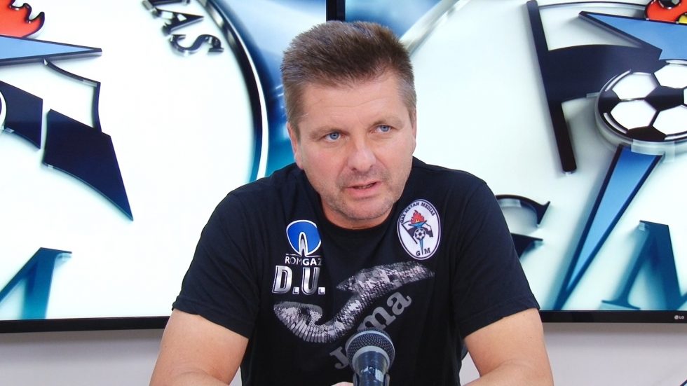 Gaz Metan și-a suspendat antrenorul. Dusan Uhrin, cercetat disciplinar
