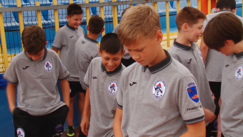 Echipament nou pentru grupele de copii și juniori de la Gaz Metan