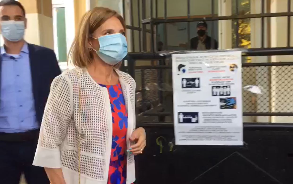 VIDEO | Carmen Iohannis a votat la Școala nr. 4 din Sibiu