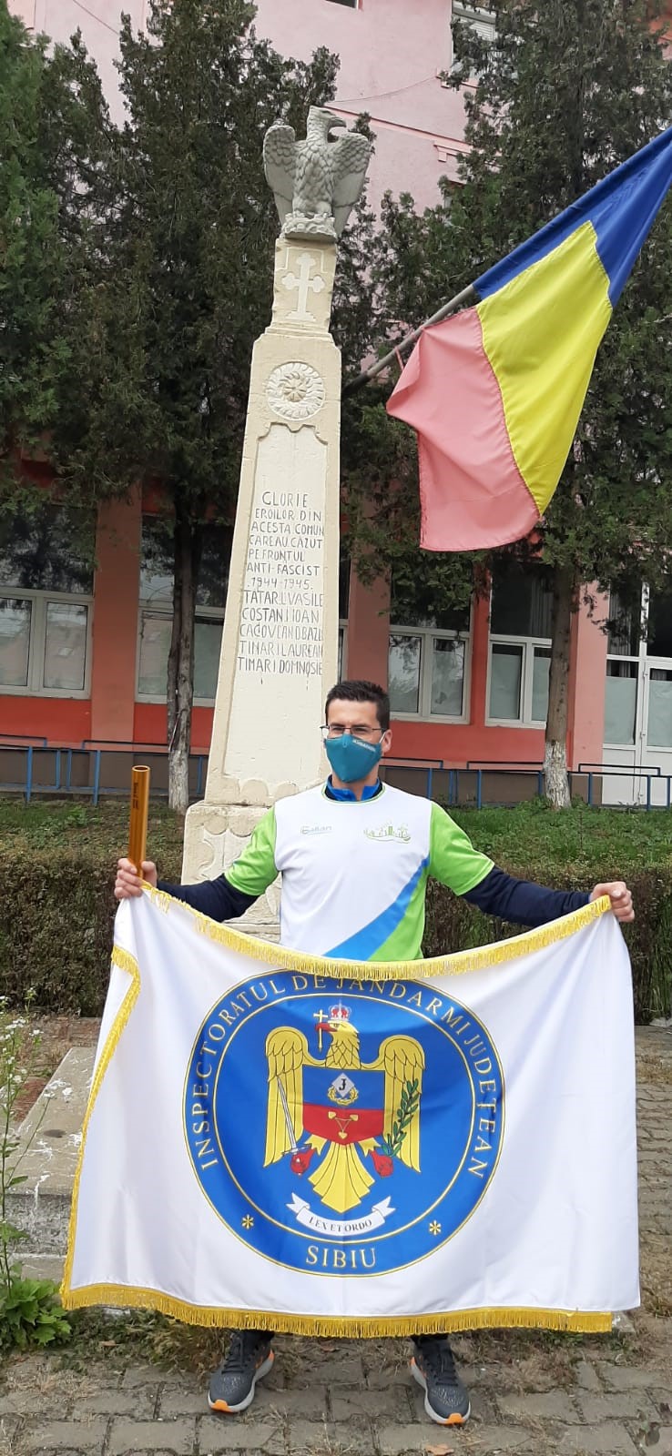 Un jandarm sibian, la Ștafeta Veteranilor: „Am alergat în memoria bunicului meu!”