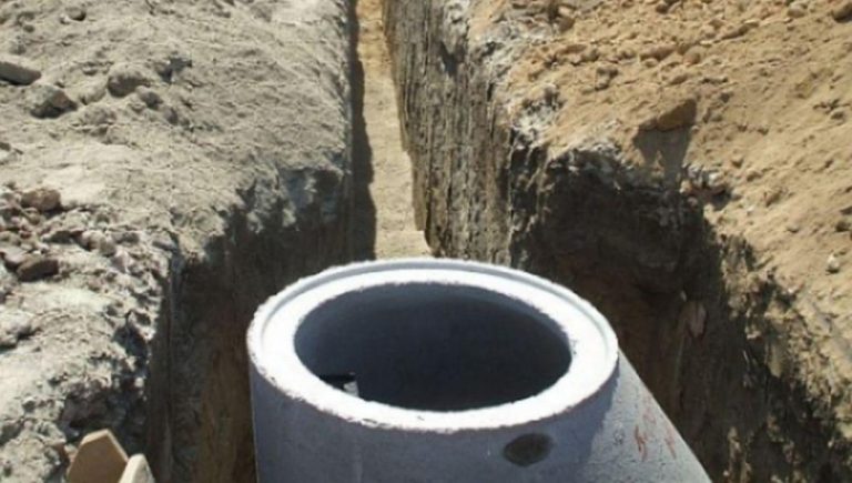 Au început lucrările la rețelele de apă și canalizare pluvială pe strada Iacob Pisso