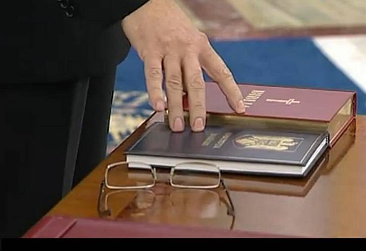 Aleşii locali vor putea depune jurământul prin intermediul mijloacelor electronice de comunicare la distanţă