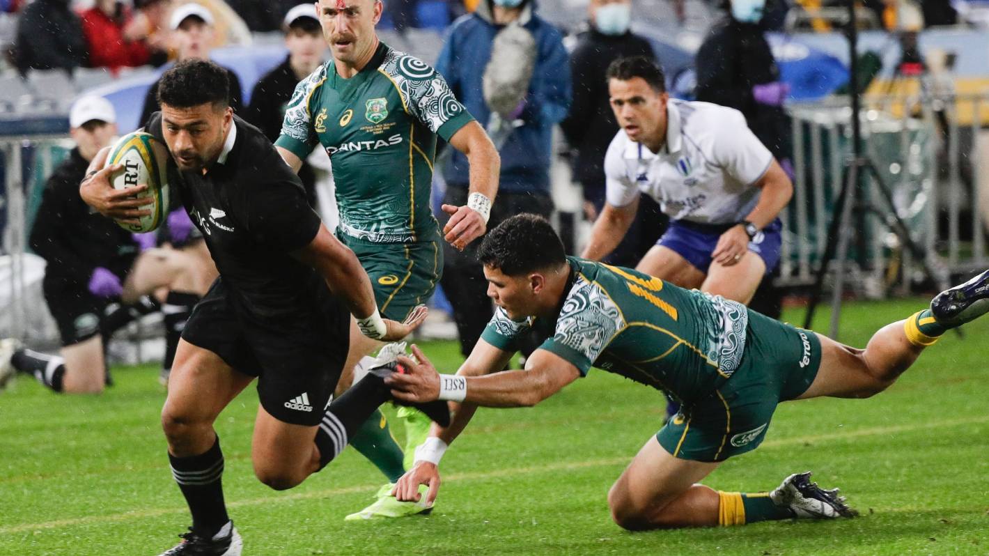 Noua Zelandă a zdrobit Australia în primul meci din Tri Nations