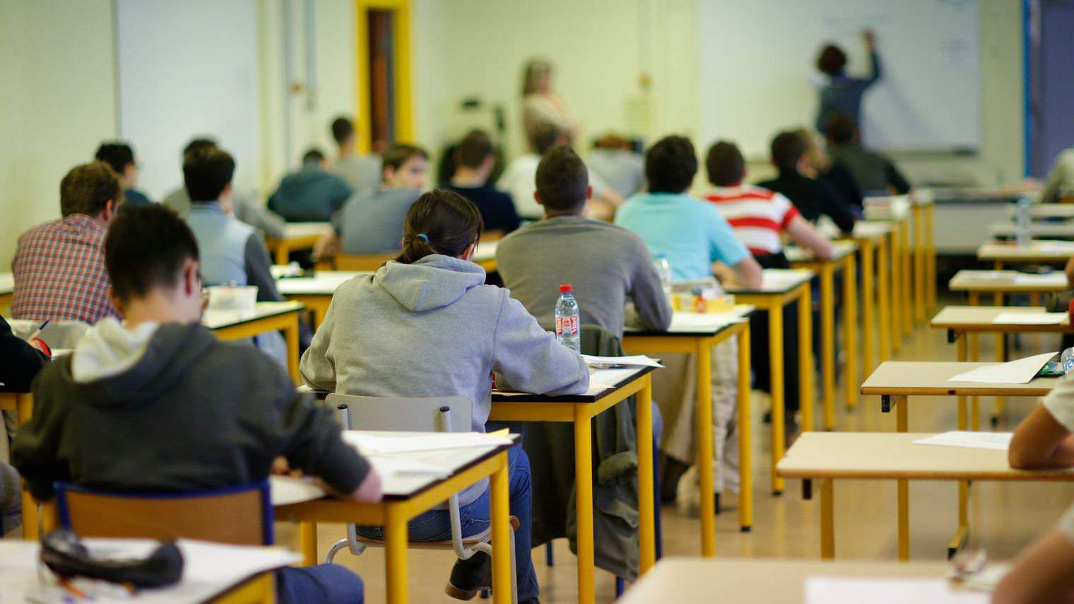 Ministrul Educației: Tezele școlare nu se mai susțin în acest an școlar