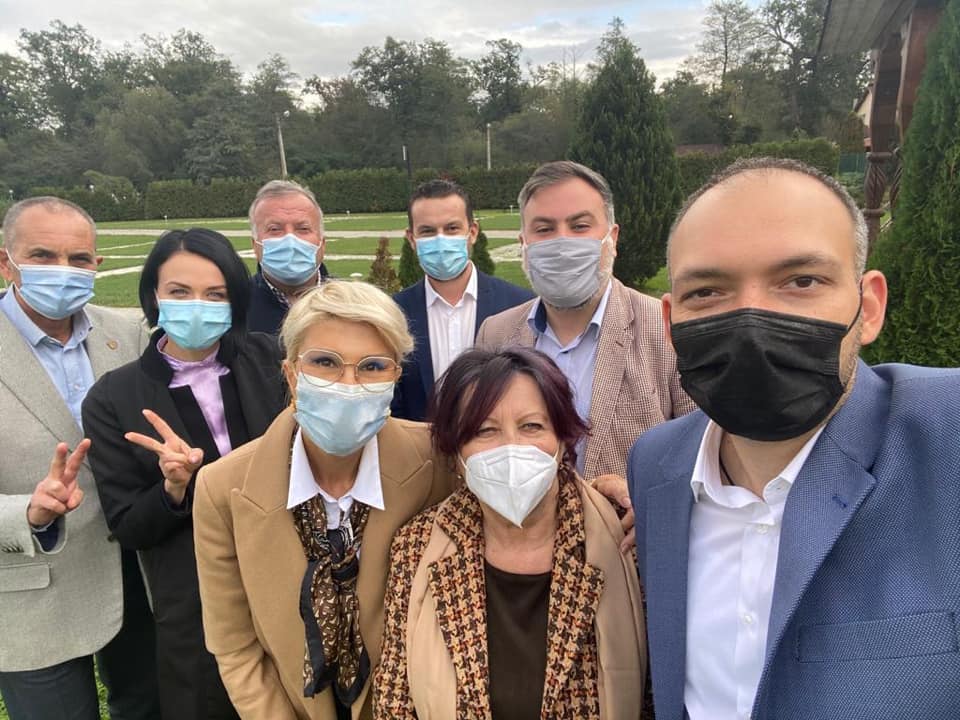 Propunerile PNL Sibiu pentru Parlamentul României. Raluca Turcan, în fruntea listei pentru Camera Deputaților, Nicolae Neagu la Senat