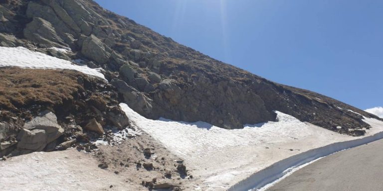 CNAIR: Circulaţia rutieră pe Transalpina, între Rânca şi Novaci, a fost redeschisă