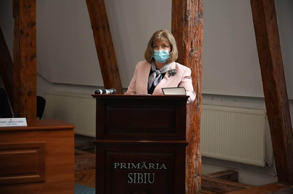 Monica Munteanu, șeful IȘJ Sibiu, mesaj pentru profesori: „Nu uitați să vă bucurați alături de elevii voștri!”