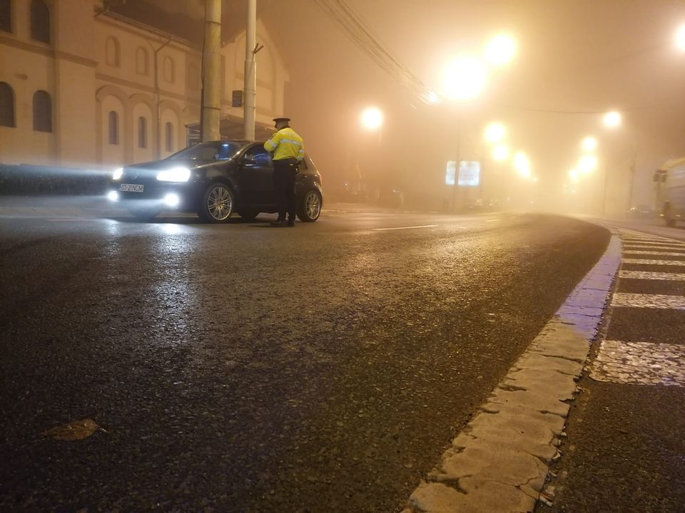 FOTO: S-a lăsat cu amenzi în noaptea de luni spre marți în județul Sibiu