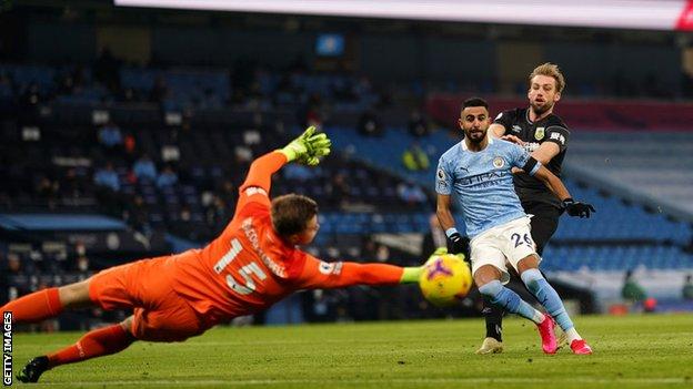 Manchester City a făcut scor cu Burnley
